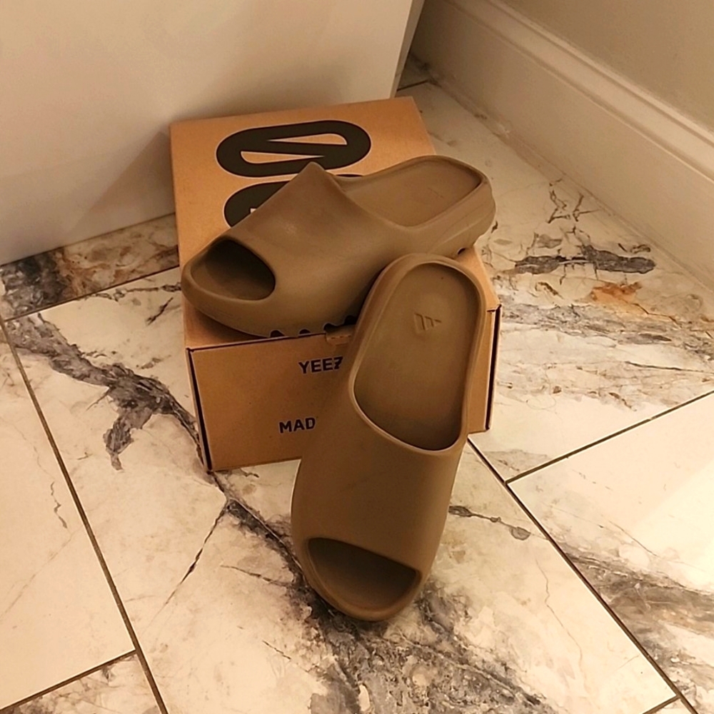 Yeezy Slides